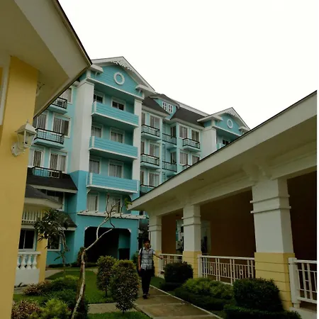 Homey Haven - Flora Vista Apartment